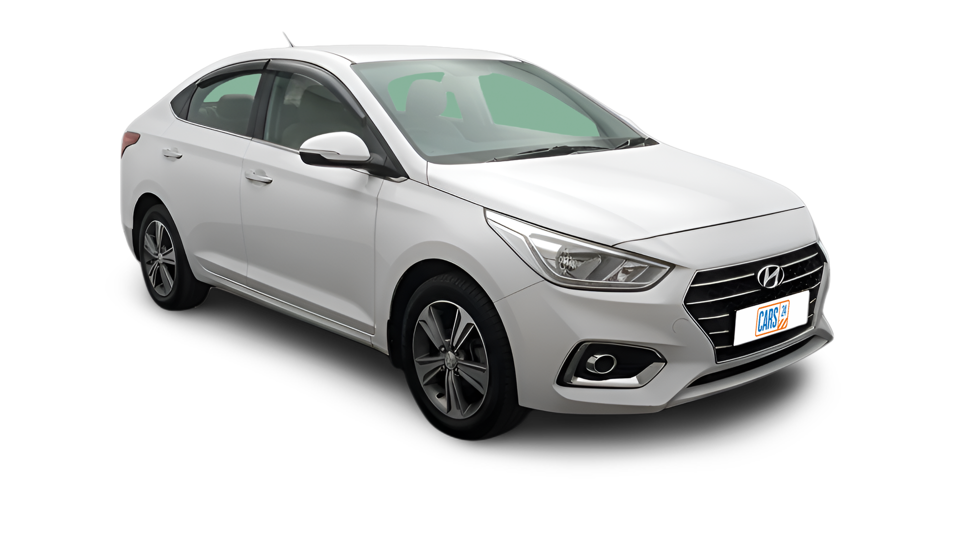 Hyundai Verna-img
